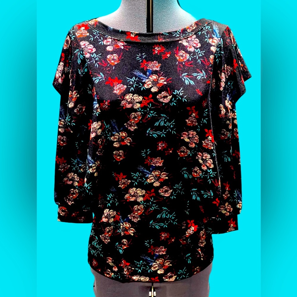 NWOT Free People Black Floral Print Boat Neck Ruffled Top Size XS - Picture 1 of 6